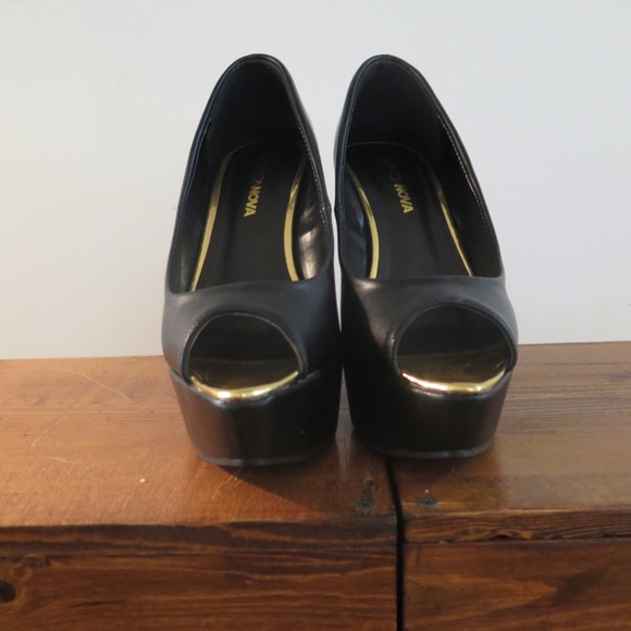 Fashion Nova, platform, open toe wedges "Trixy" - Picture 3 of 4